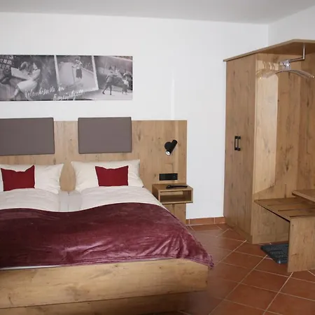 Gasthuis Zur Guten Einkehr 3*